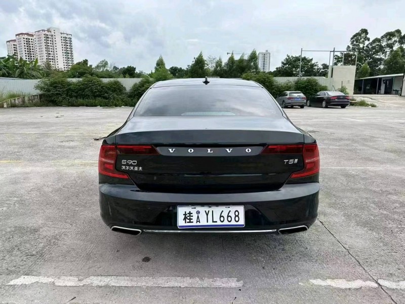 南寧19年沃爾沃S909