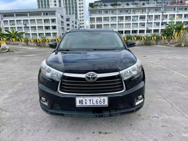 南宁16年丰田汉兰达1