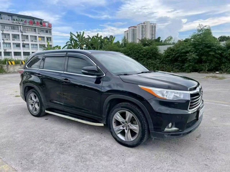 南宁16年丰田汉兰达2