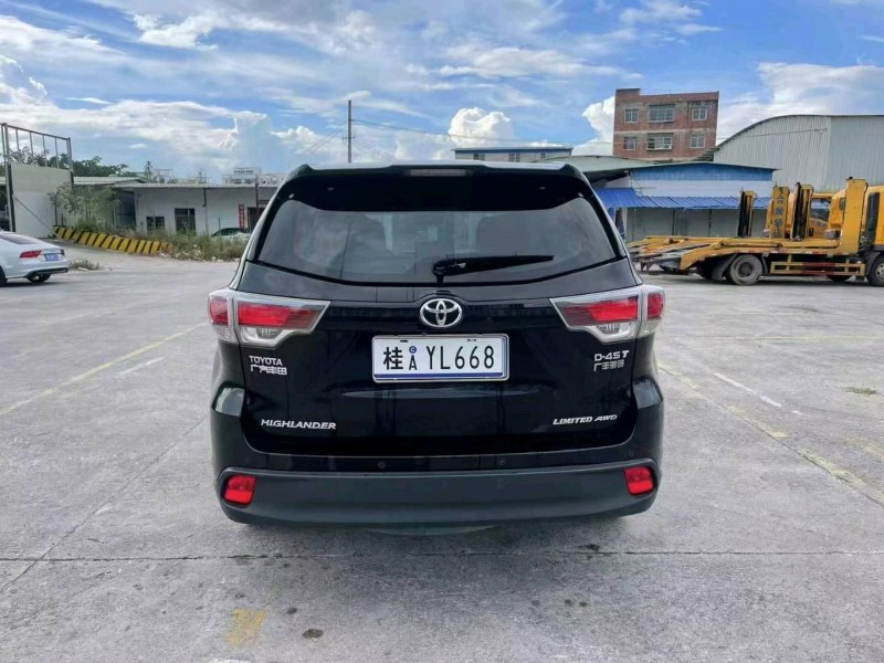 南宁16年丰田汉兰达9