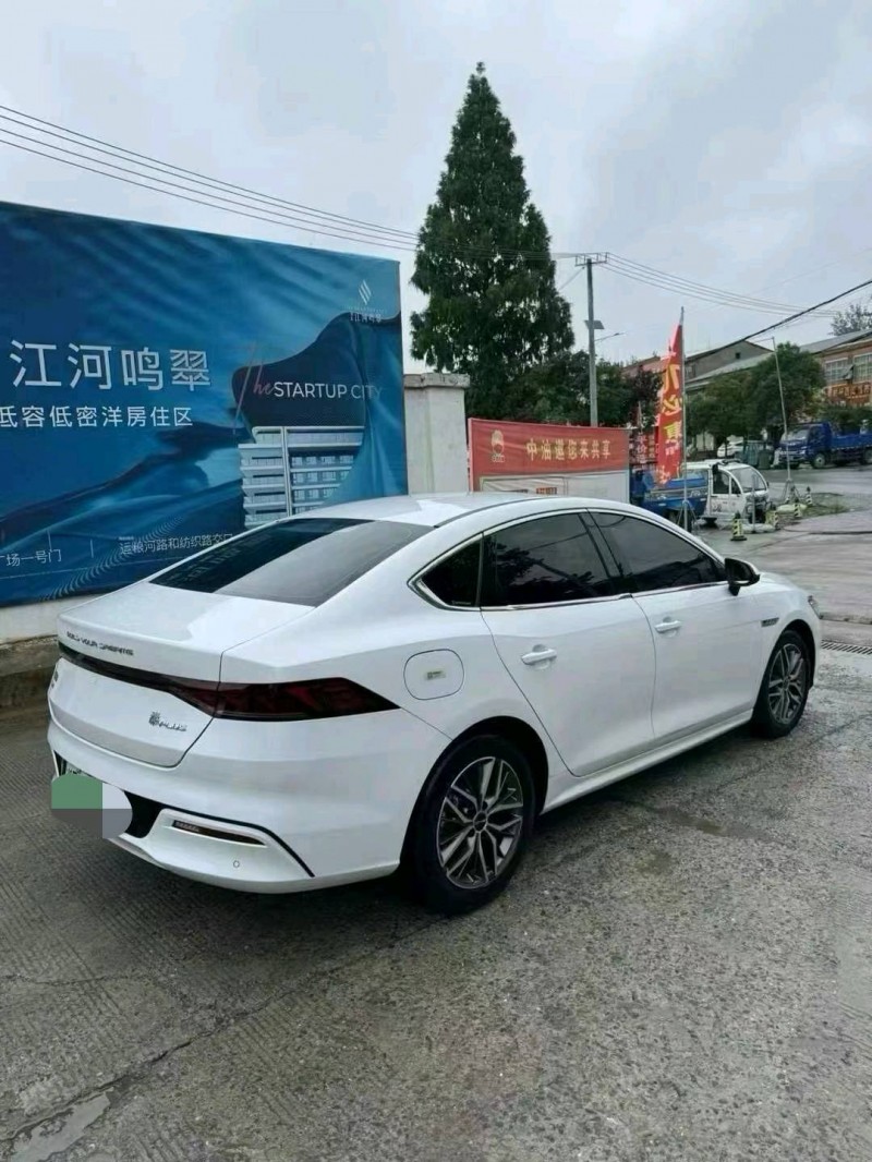 淮南21年比亞迪秦3