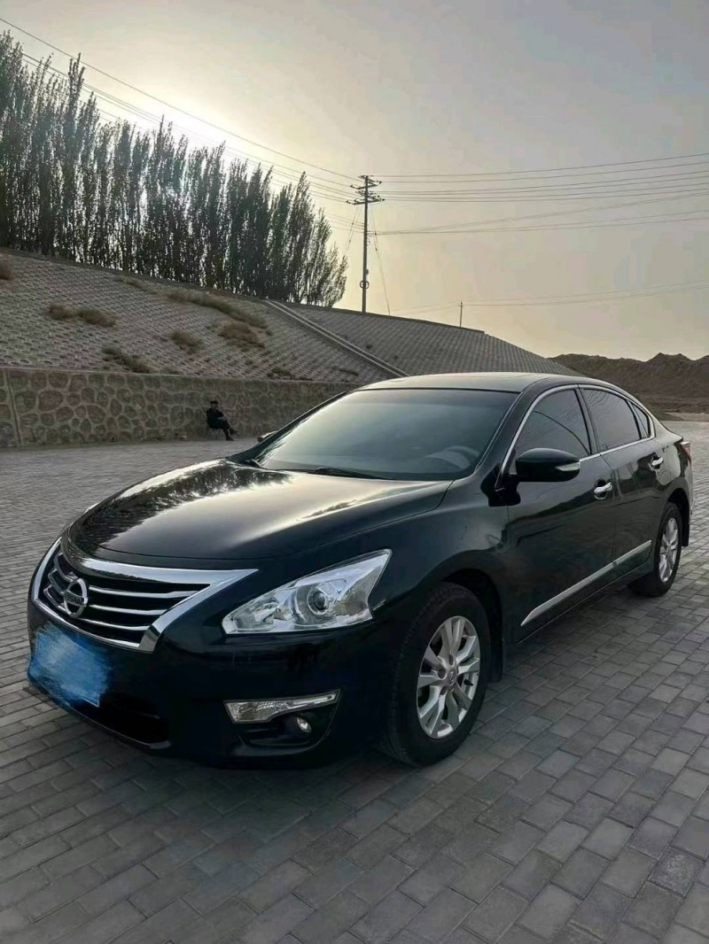 烏海15年日產天籟5