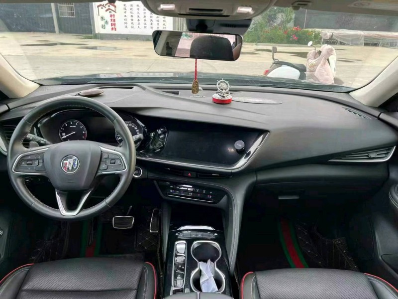 徐州23年别克昂科威9