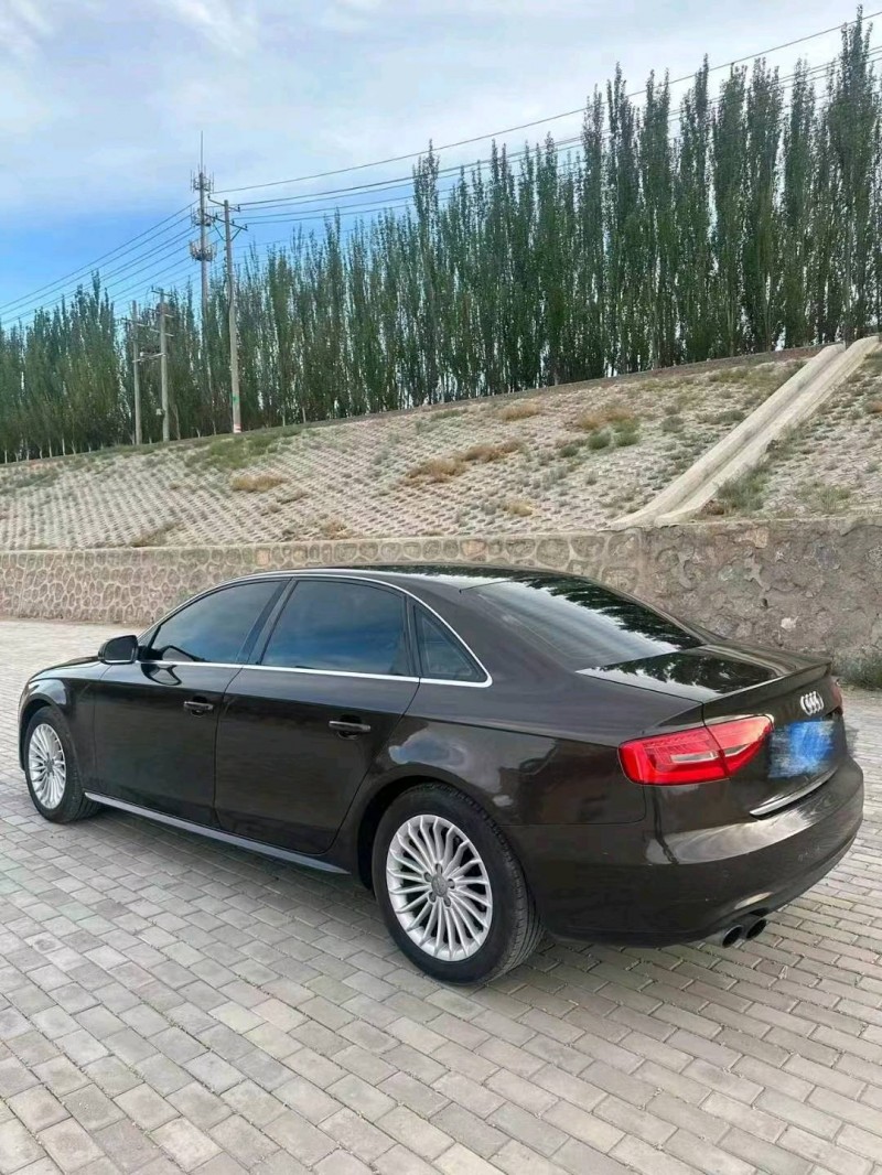 烏海15年奧迪A4L2