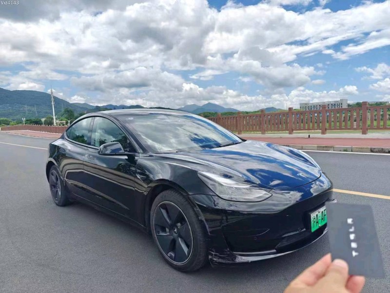 廣州21年特斯拉MODEL 33