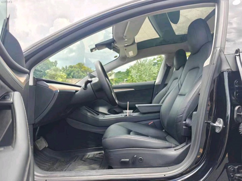 廣州21年特斯拉MODEL 36