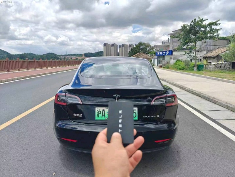 廣州21年特斯拉MODEL 39