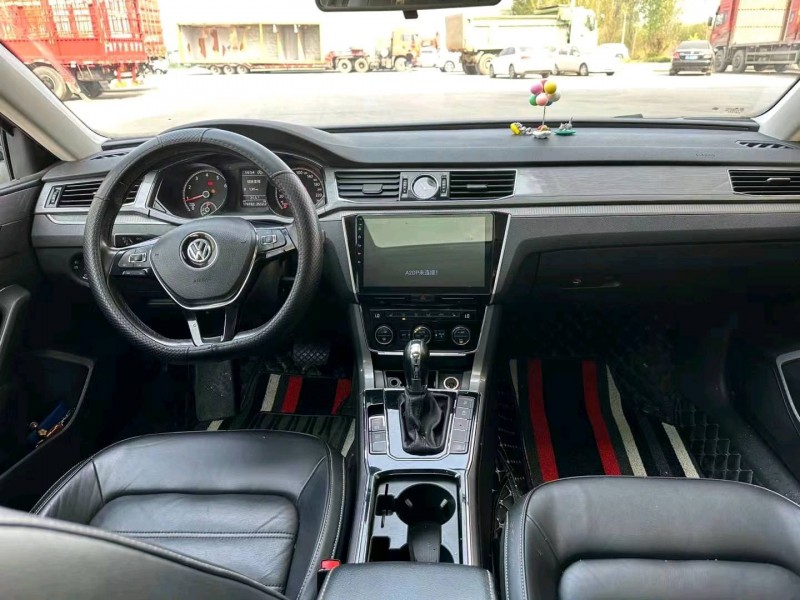 保定16年大众帕萨特5