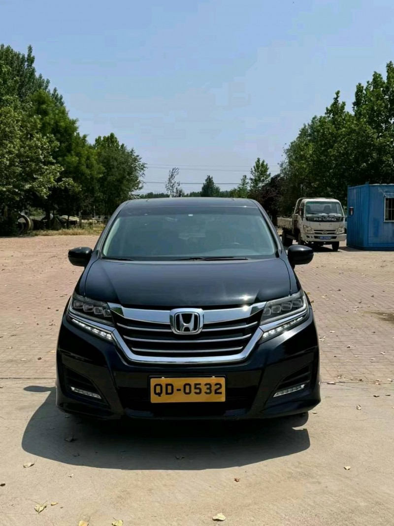 烟台18年本田艾力绅1