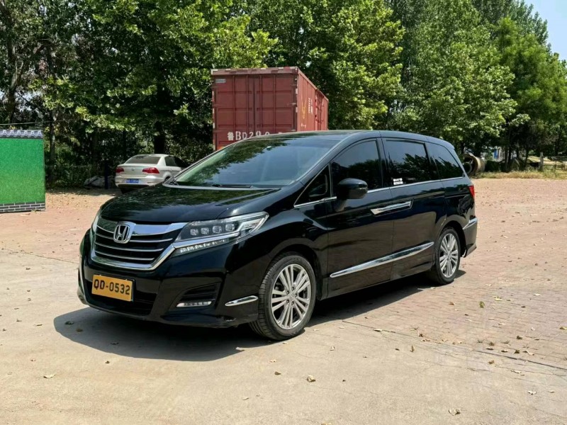 烟台18年本田艾力绅2