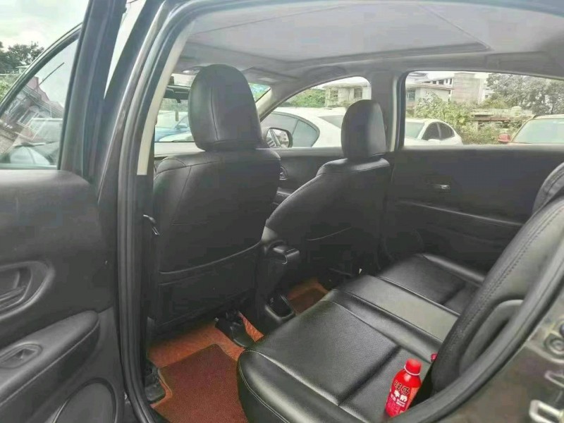 邵阳21年本田缤智6