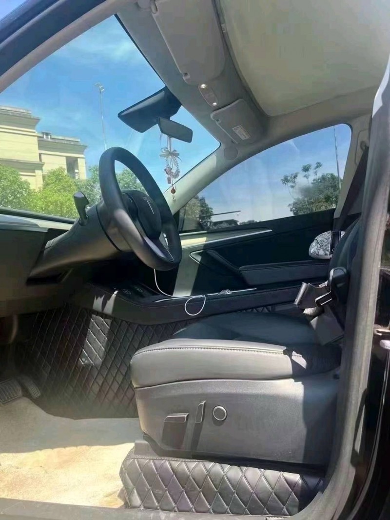 嘉興23年特斯拉MODEL Y4