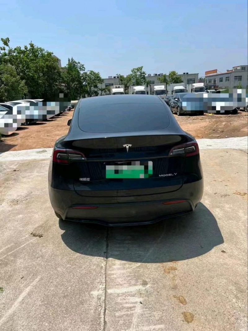 青島21年特斯拉MODEL Y7
