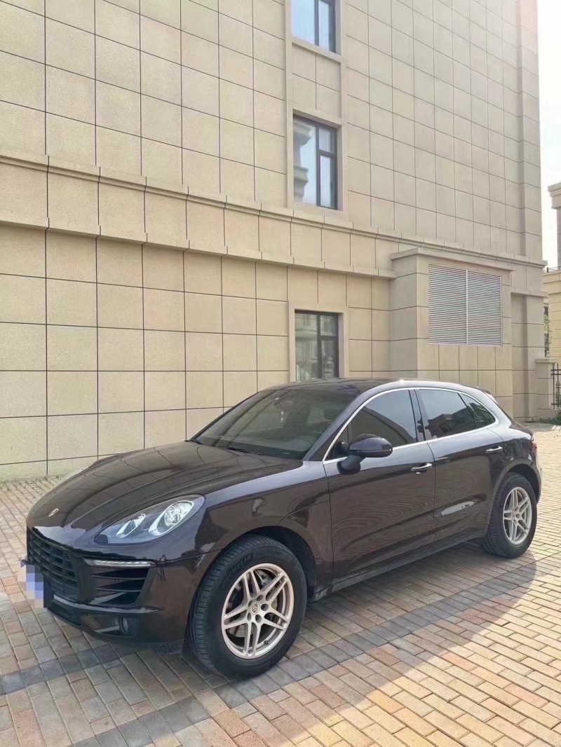 青岛16年保时捷Macan2
