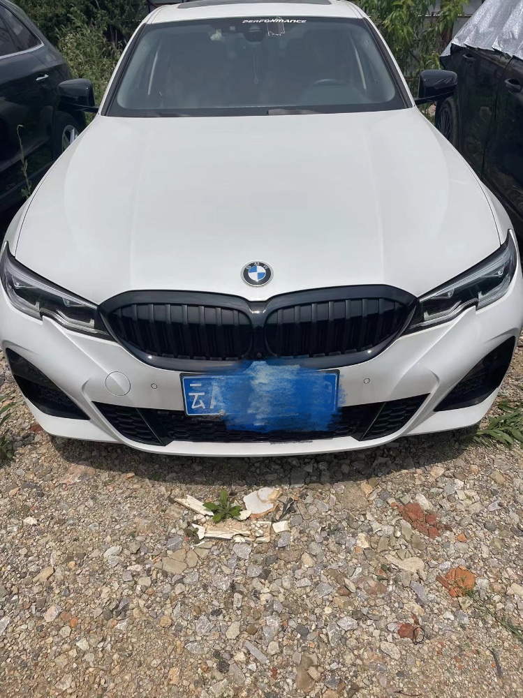昆明21年寶馬3系1