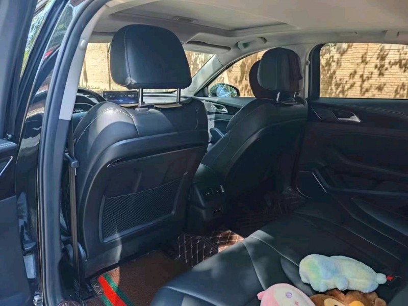 保定20年红旗H58