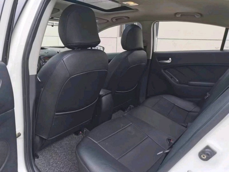 保定16年起亚K36