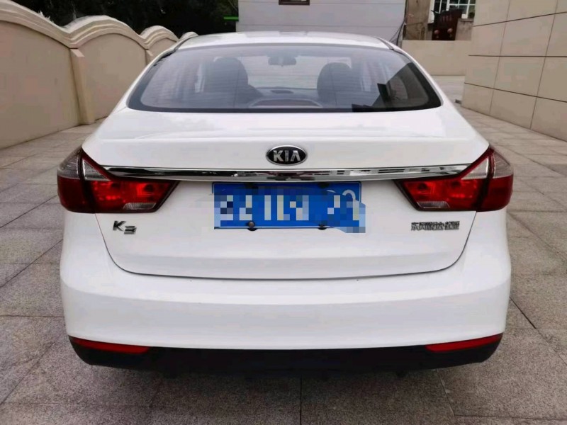 保定16年起亚K38