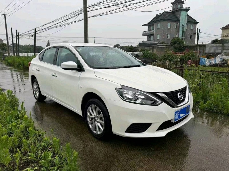 嘉興24年日產軒逸2