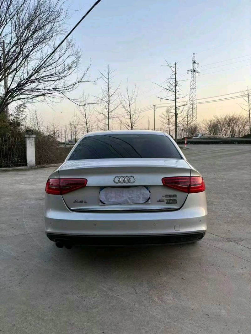 徐州16年奥迪A4L6