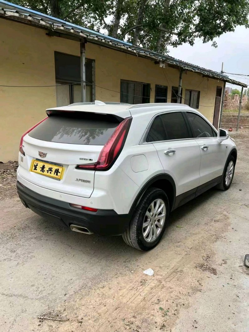 聊城20年凯迪拉克XT45