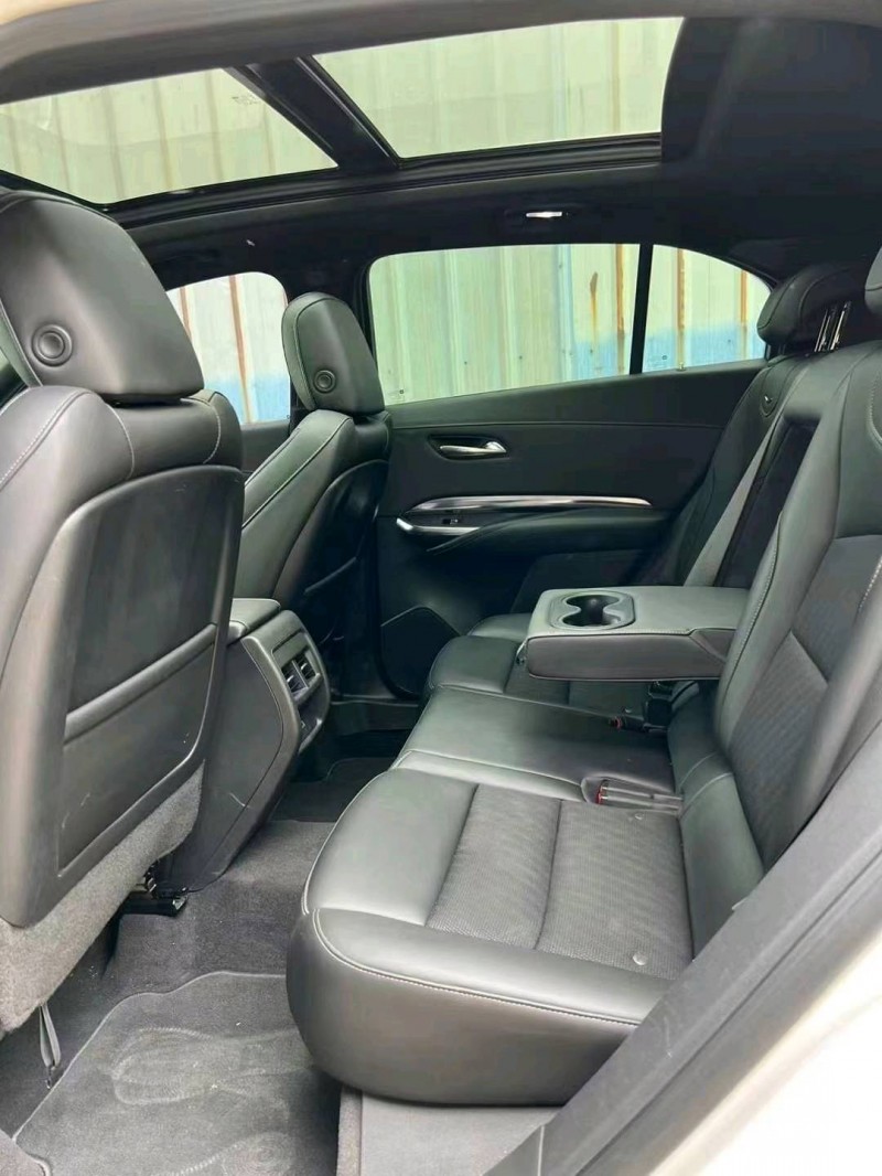 聊城20年凯迪拉克XT47