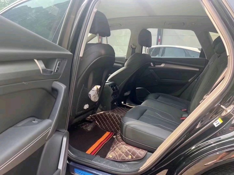 保定23年奥迪Q54