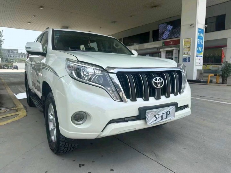 郑州10年丰田普拉多2