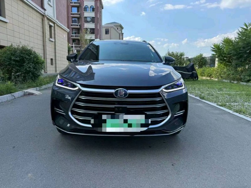 保定23年比亚迪唐1