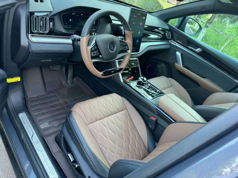 保定23年比亚迪唐7