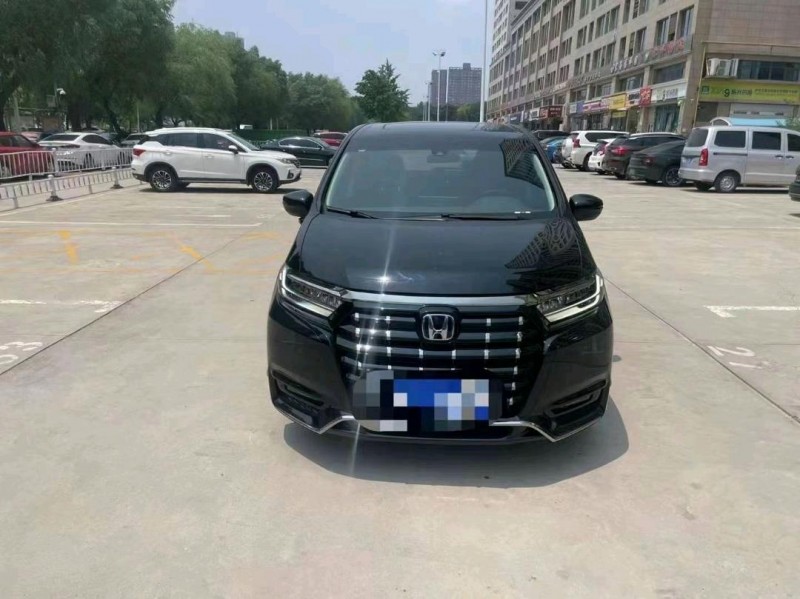 保定24年本田艾力绅1