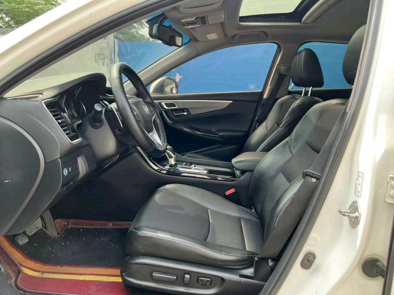 烟台16年本田思铂睿6