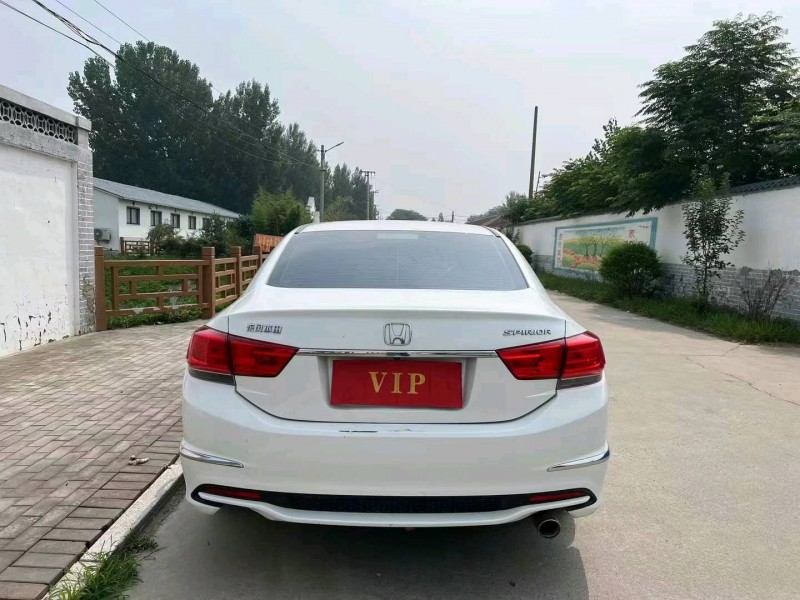 烟台16年本田思铂睿9