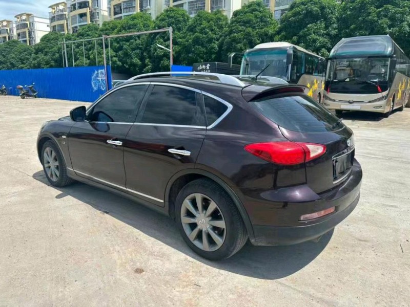 南寧14年英菲尼迪QX507
