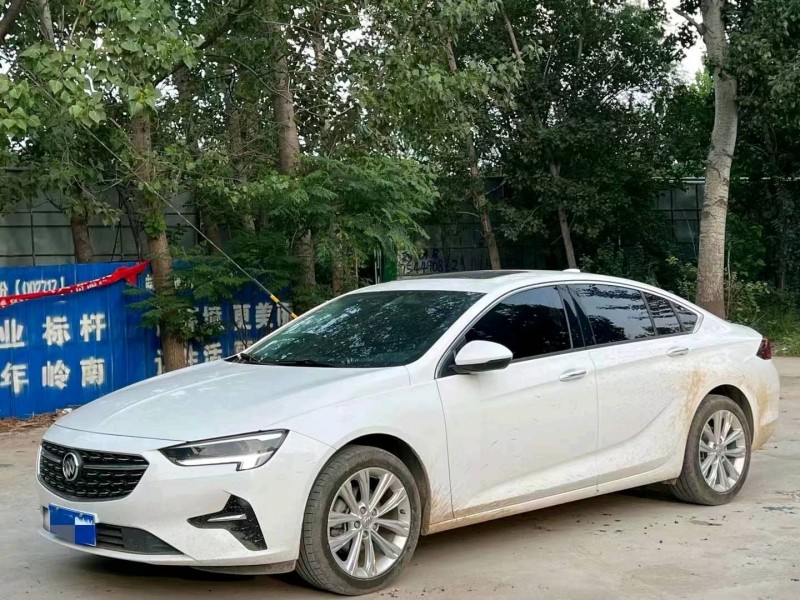 烟台22年别克君威3