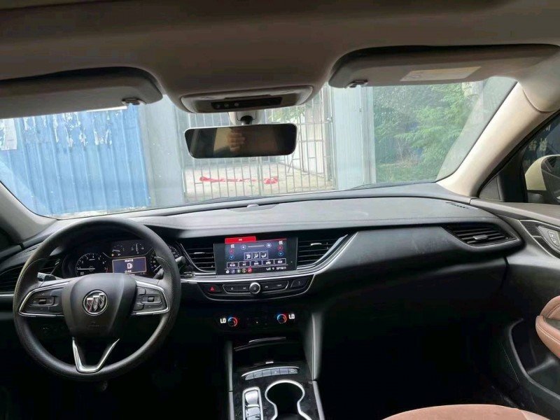 烟台22年别克君威9