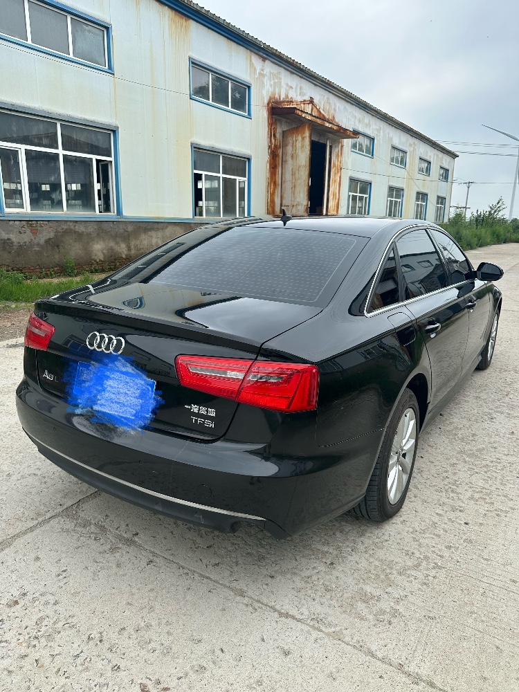 哈爾濱15年奧迪A6L8
