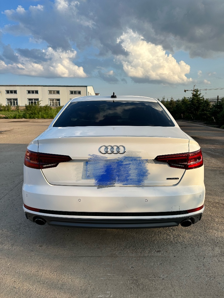 哈爾濱18年奧迪A4L6
