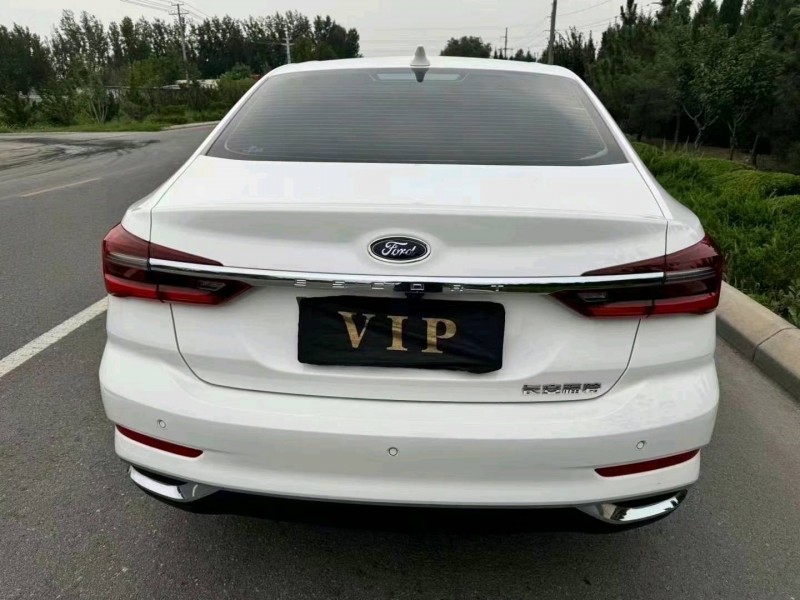 潍坊22年福特福睿斯3