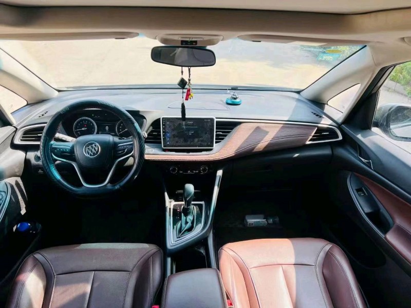 烟台21年别克GL65