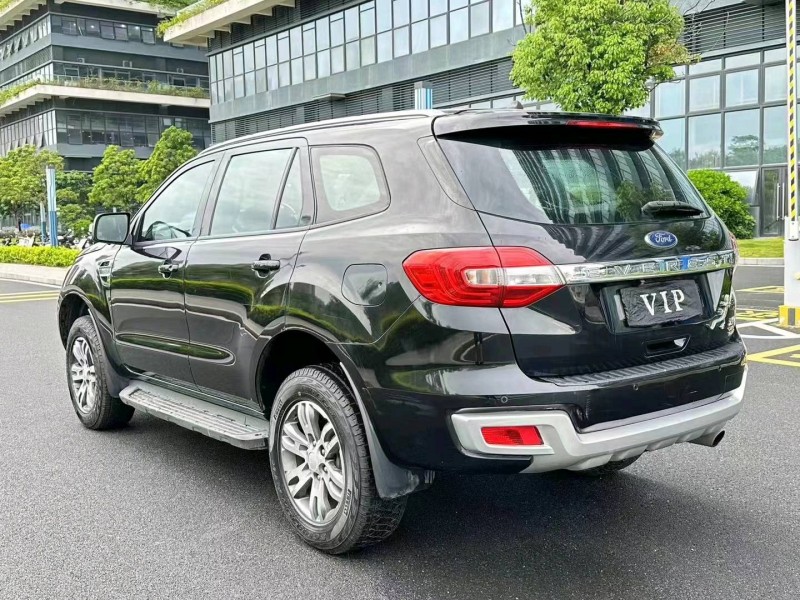 东莞18年福特撼路者8