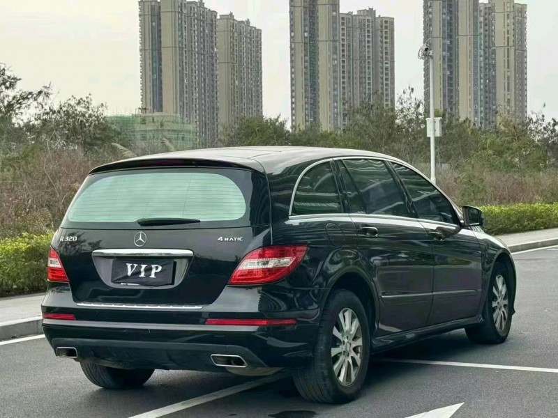 东莞14年奔驰R7