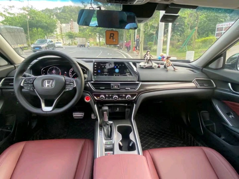 广州22年本田雅阁9