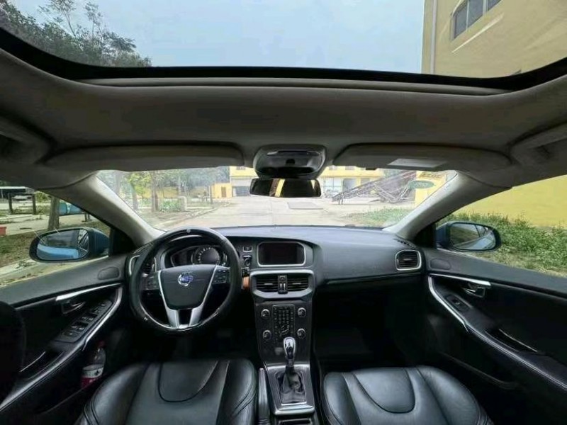济宁15年沃尔沃V408