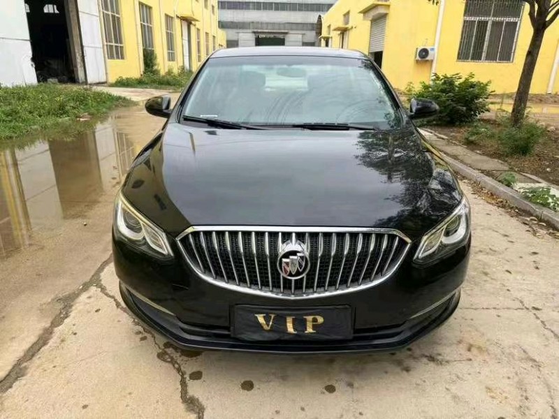 济宁17年别克英朗1