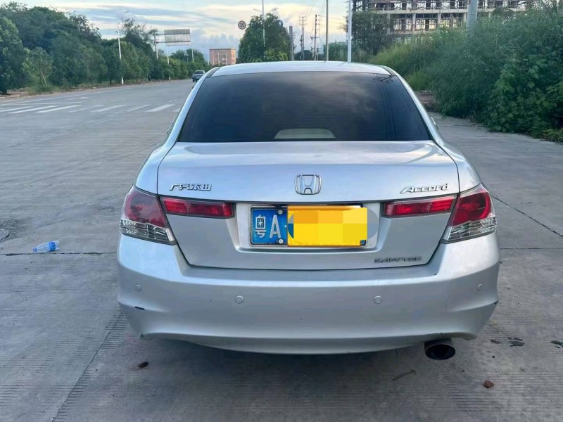 广州10年本田雅阁9