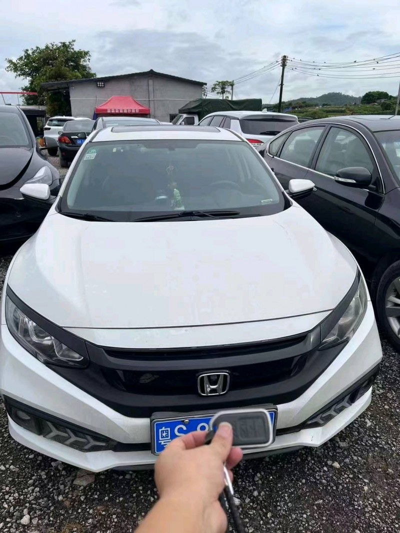 广州19年本田思域1