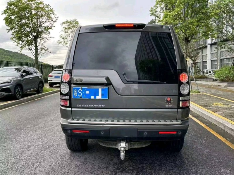 广州16年路虎发现9