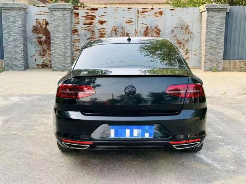 济南17年大众迈腾9