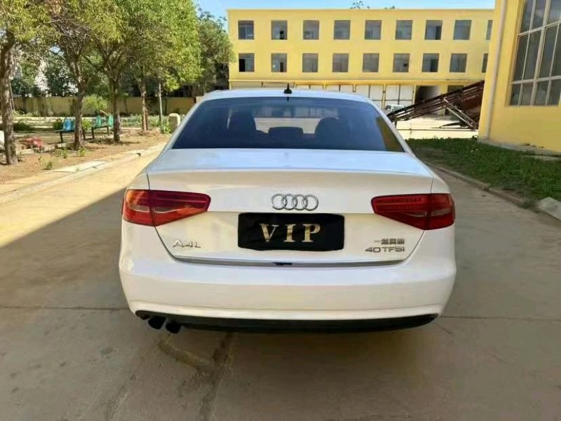 济宁14年奥迪A4L9